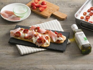 ricetta-focaccine-pomodorini-confit-olio-aromatizzato-basilico-zucchi